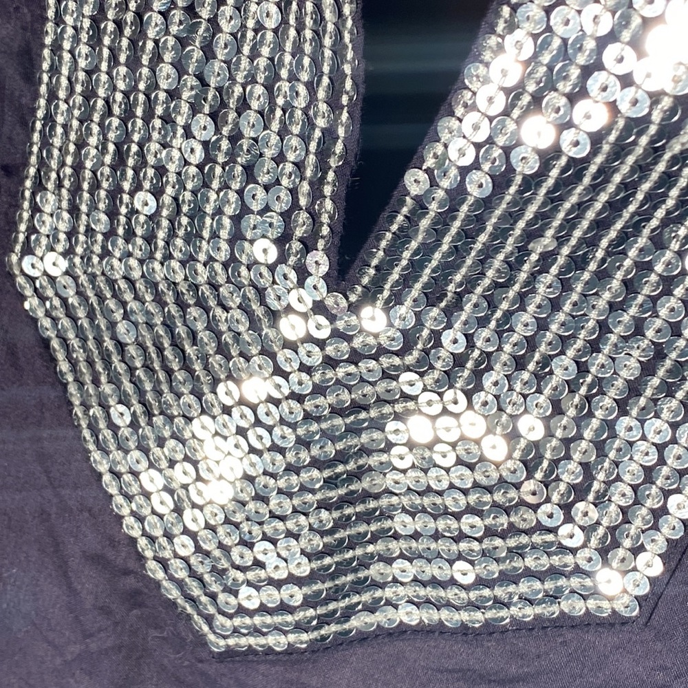 TORY BURCH - l/s dark blue tunic: silver sequins on neck & cuffs, hip slits - 8 - Picture 11 of 16